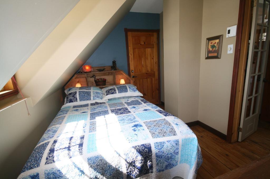 Gite Nature Et Confiture Esterel Room photo